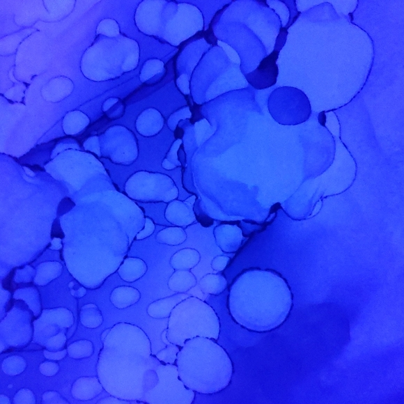 Who trades!???? - Picture 1 of 1